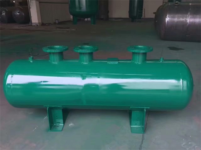 1679991473376569.jpeg 大厂大厂大厂蒸汽分气缸1.jpeg